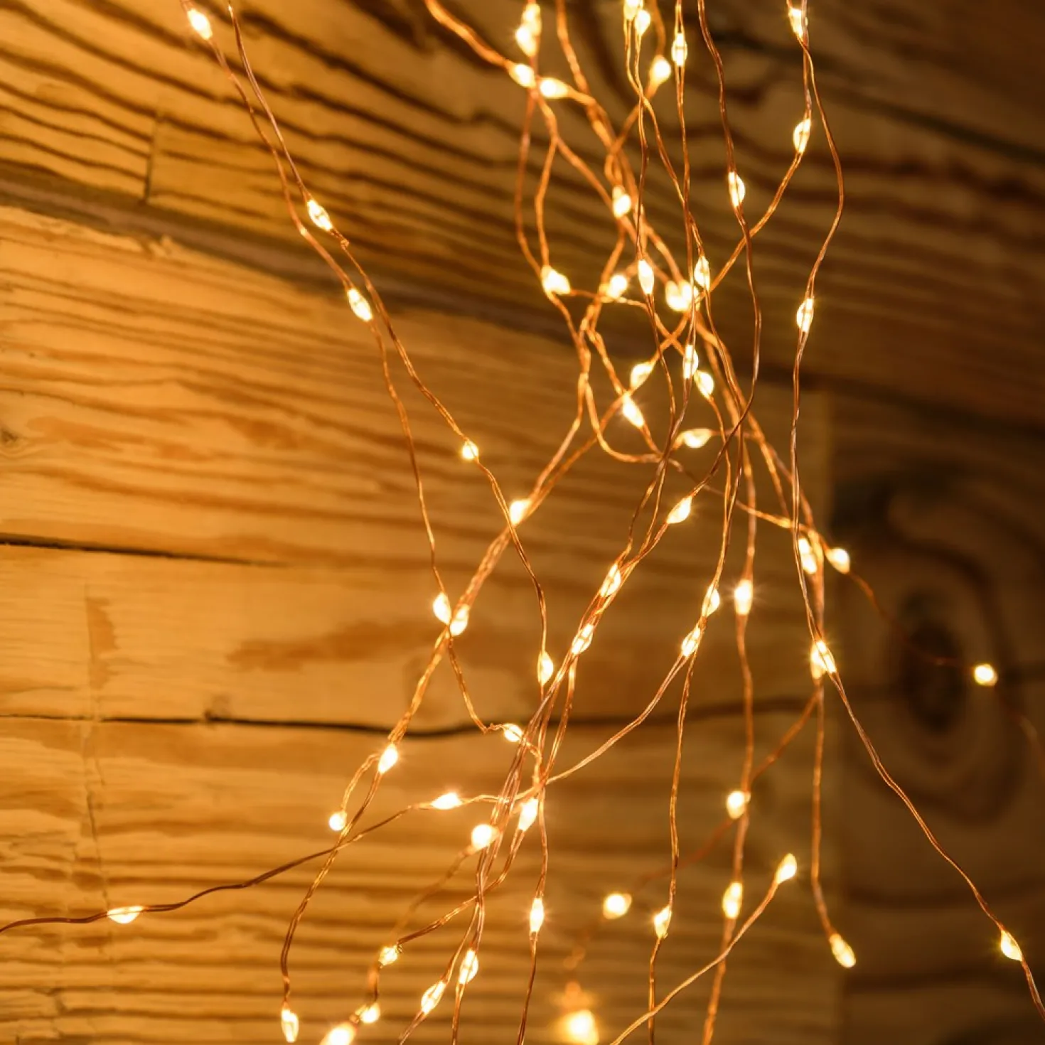Cascata di luce rame, 600 microled bianco extra caldo