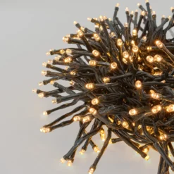 Catena Festone Connect+ 5 m, 500 led bianco caldo, cavo verde, prolungabile
