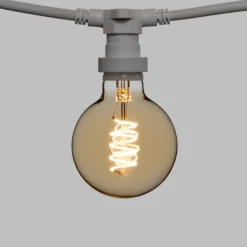 Catena 5 m, 5 lampadine globo Ø 95 mm di 4 Watt led, led a spirale, cavo bianco, prolungabile