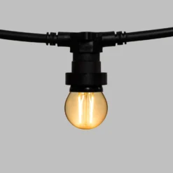 Catena 5 m, 8 lampadine led globo Ø 45 mm di 2 Watt, cavo nero, prolungabile