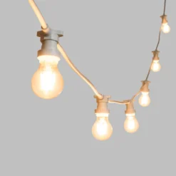 Catena 5 m, 16 lampadine led goccia Ø 60 mm di 4 Watt, cavo bianco, prolungabile