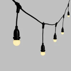 Catena 5 m, 8 lampadine led pendenti globo Ø 45 mm di 1,2 Watt, h 30 cm, prolungabile