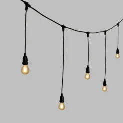 Catena 5 m, 8 lampadine led pendenti goccia Ø 60 mm di 2 Watt, h 70 cm, prolungabile