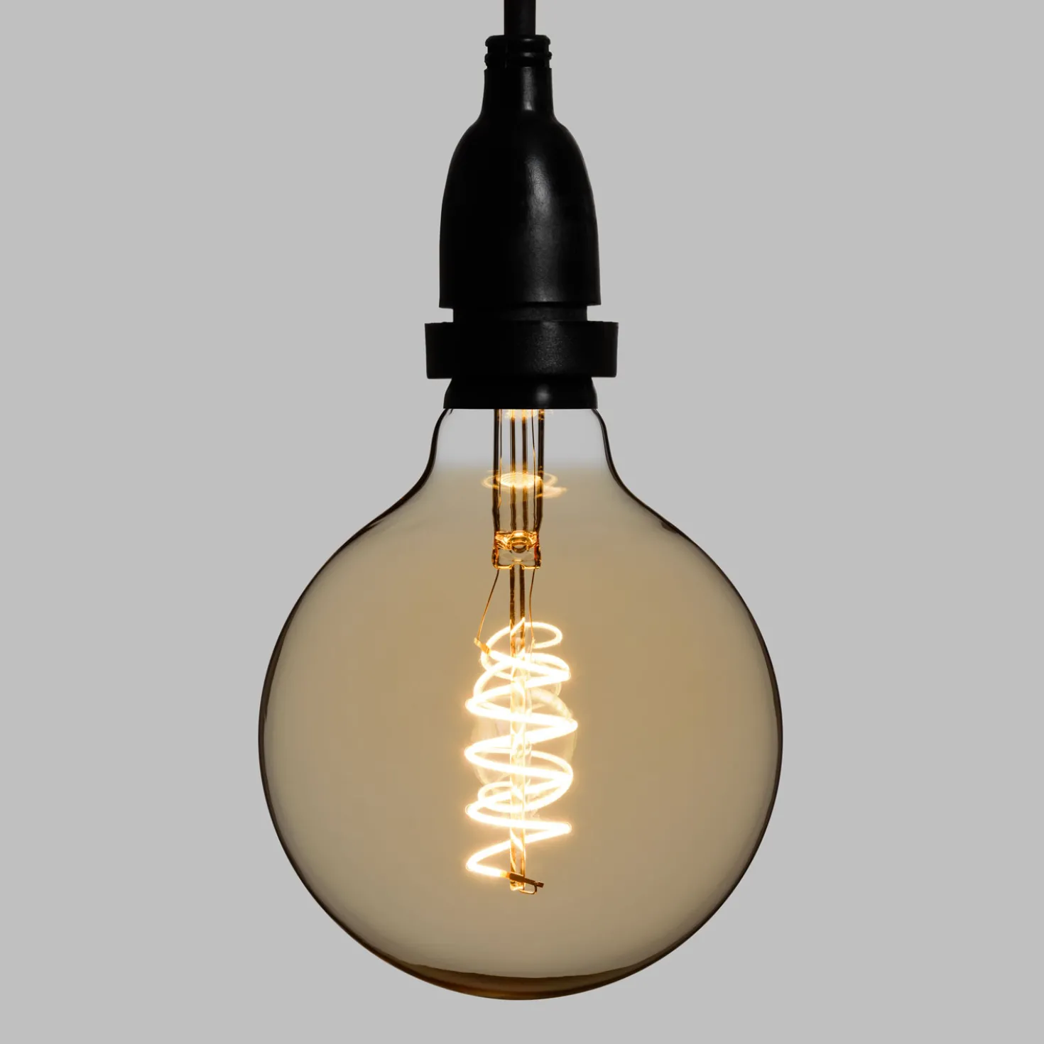 Catena 5 m, 8 lampadine pendenti globo Ø 125 mm, h 30 cm, led a spirale, prolungabile