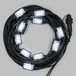 Catena 10 m, 10 stroboLed bianco freddo, cavo nero, prolungabile