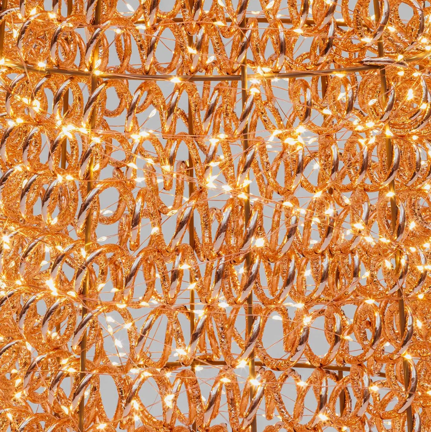 Cono 3D Rose Gold, filo a spirale, h 210 cm, 2400 microled bianco caldo